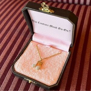 NEW Juicy Couture music notes gold necklace NWOT